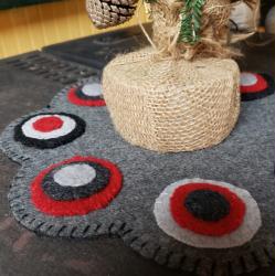 Scalloped Penny Rug Scarlet and Gray