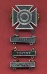 Sharpshooter badge with three Qualification Q bars