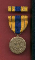 WWII US Selective Service medal with ribbon bar
